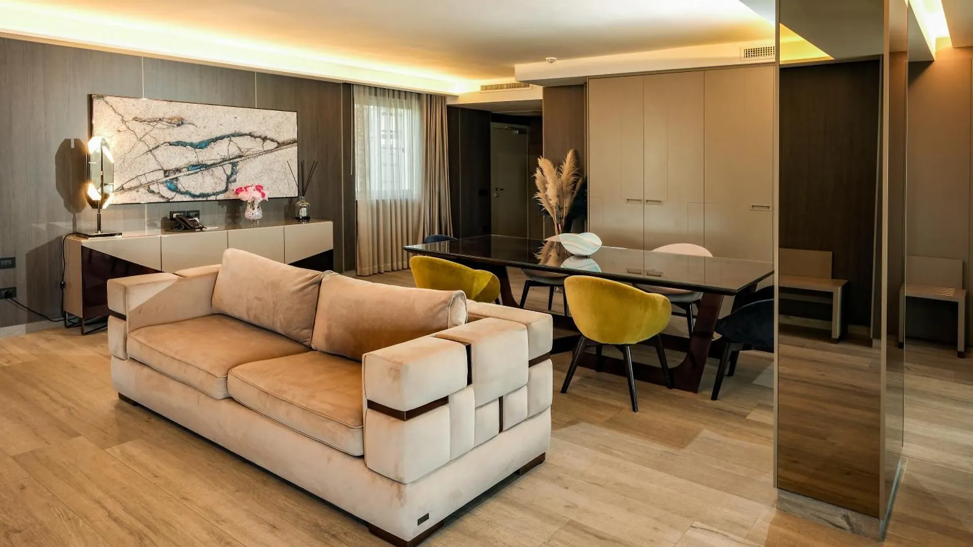 ****  Hotel & Resort Tre Fontane Luxury ポルティチ イタリア