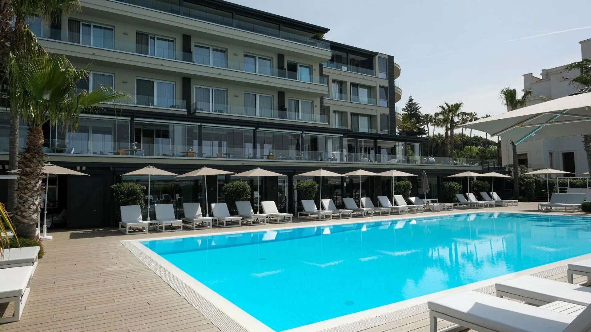 Hotel & Resort Tre Fontane Luxury Portici 4*,  Itálie