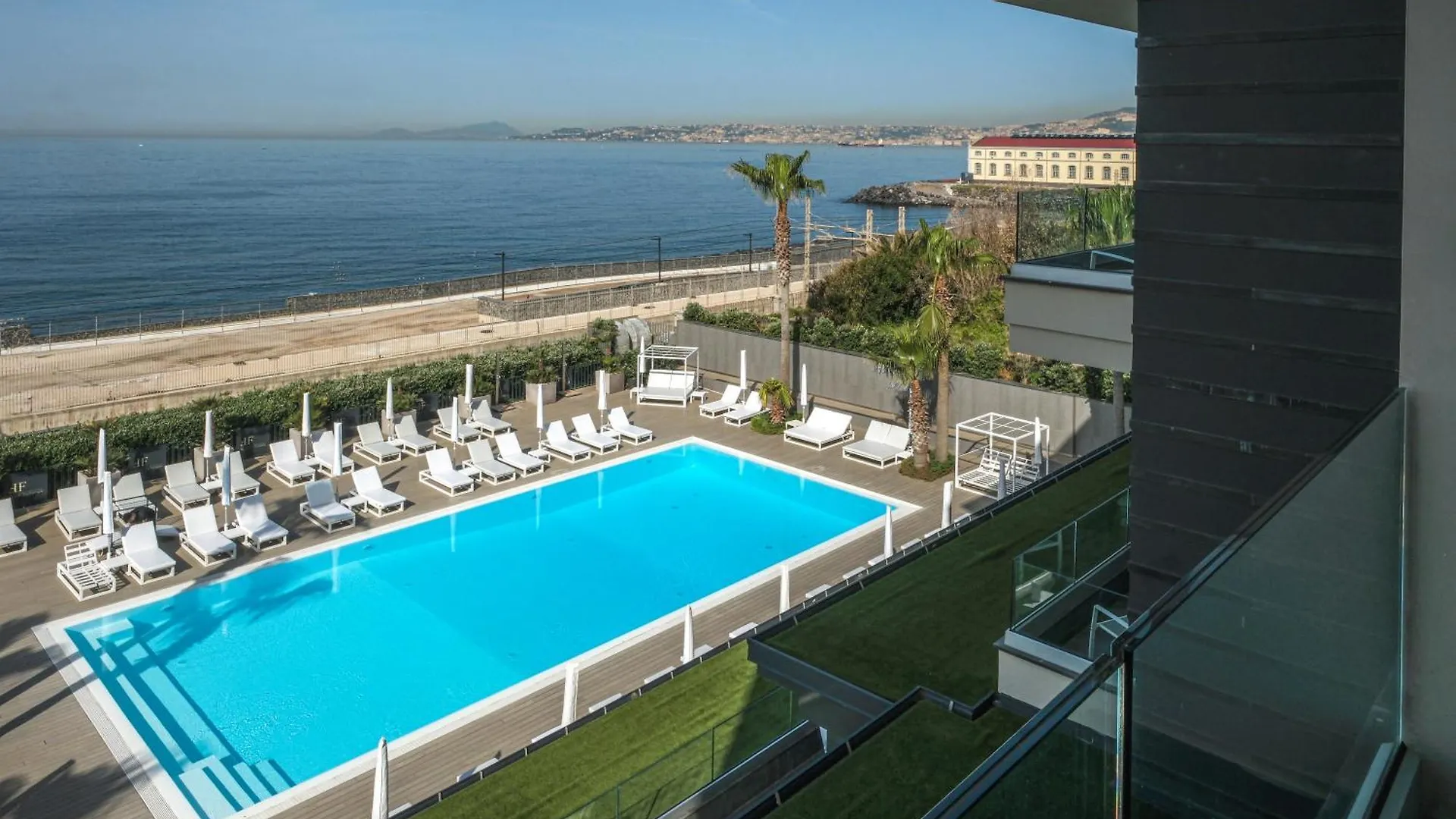 Hotel & Resort Tre Fontane Luxury ポルティチ 4*,