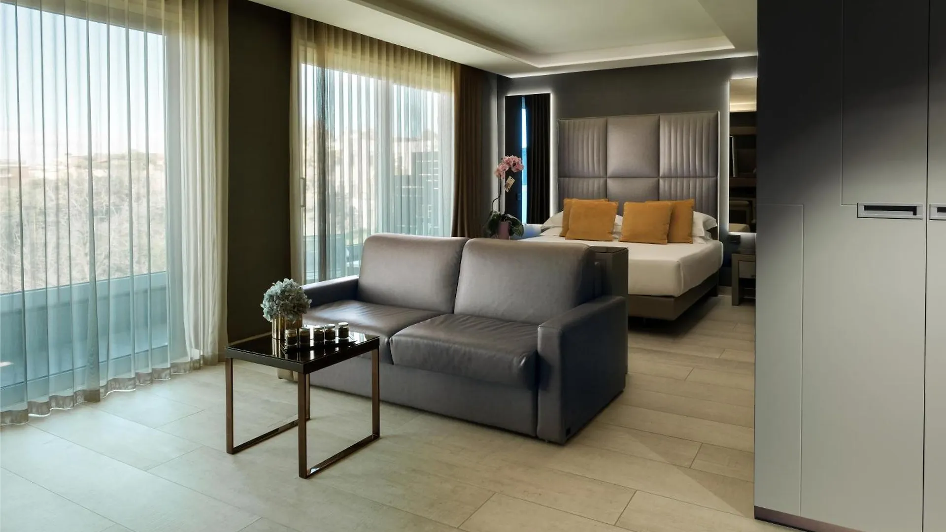 Hotel & Resort Tre Fontane Luxury ポルティチ