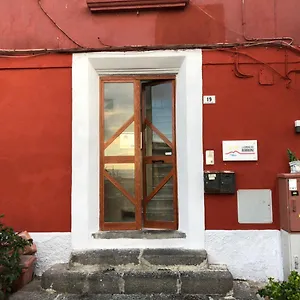 La Dimora Dei Borboni Guest house