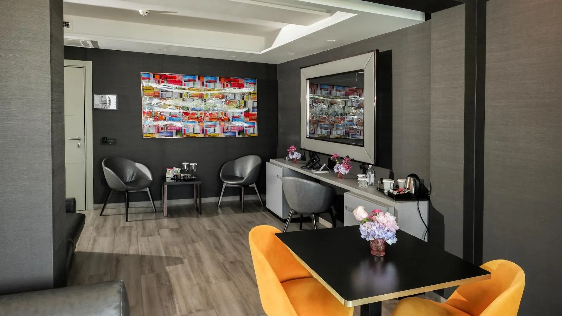 Hotel & Resort Tre Fontane Luxury Портичи