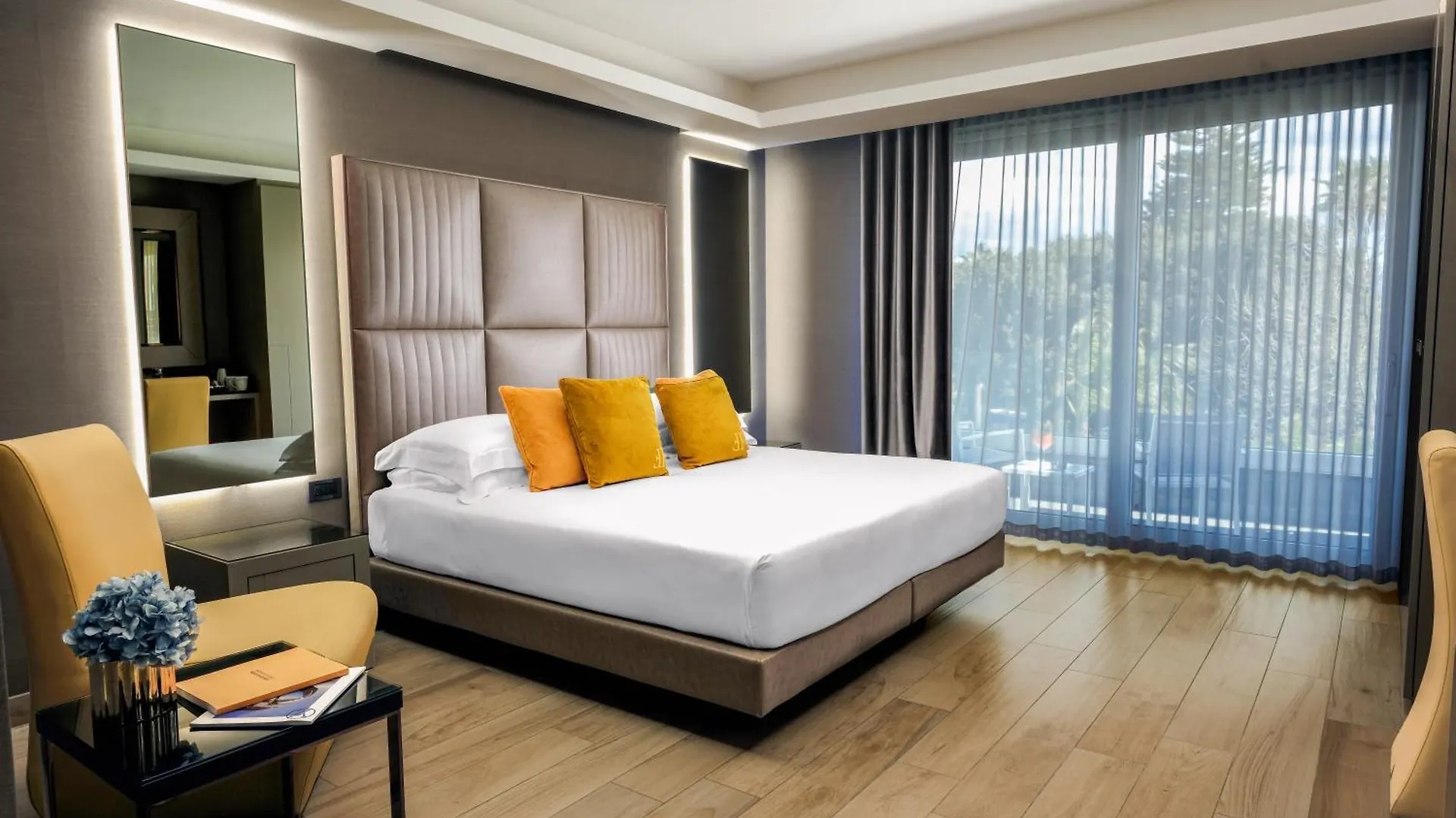 Hotel & Resort Tre Fontane Luxury Portici