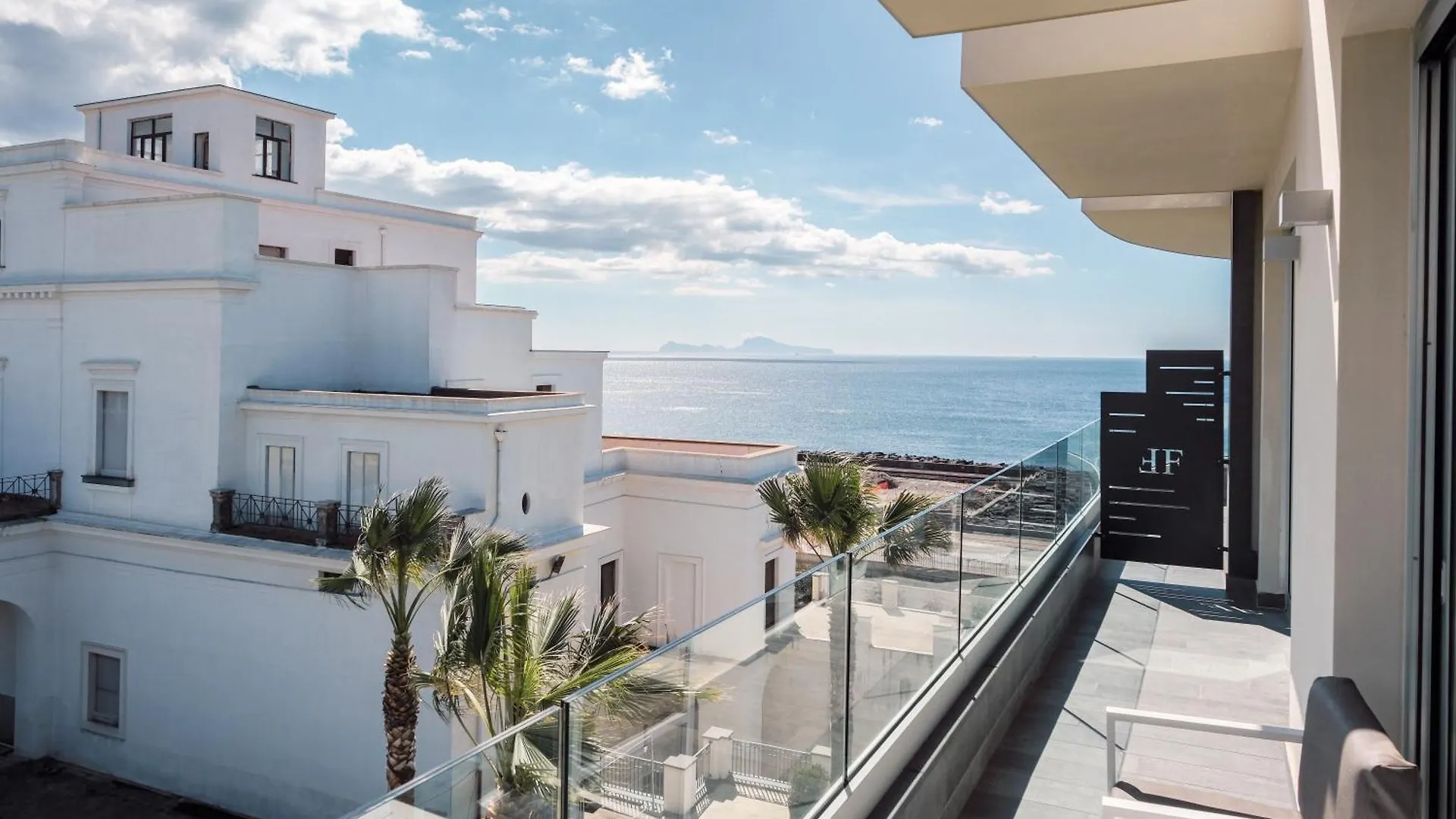 ****  Hotel & Resort Tre Fontane Luxury Portici Italy